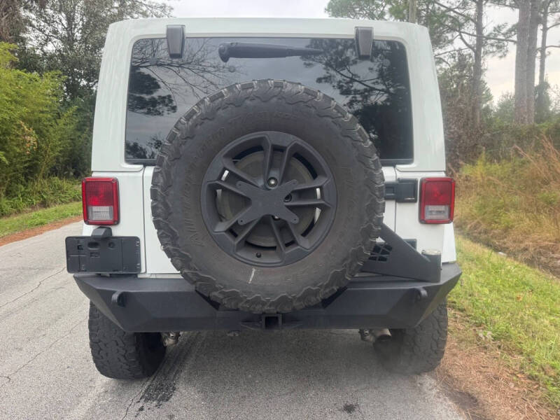 2012 Jeep Wrangler Unlimited Sahara