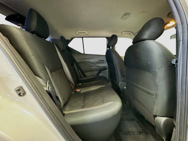 2019 Nissan Kicks SV