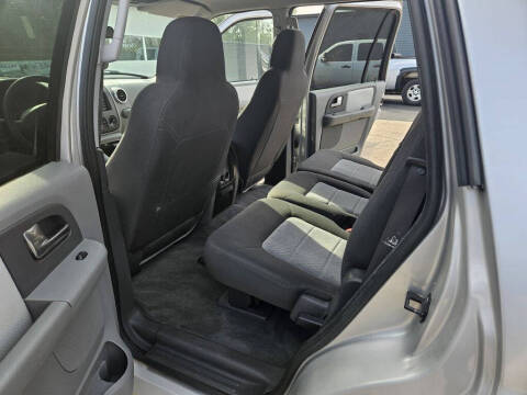 2004 Ford Expedition XLT