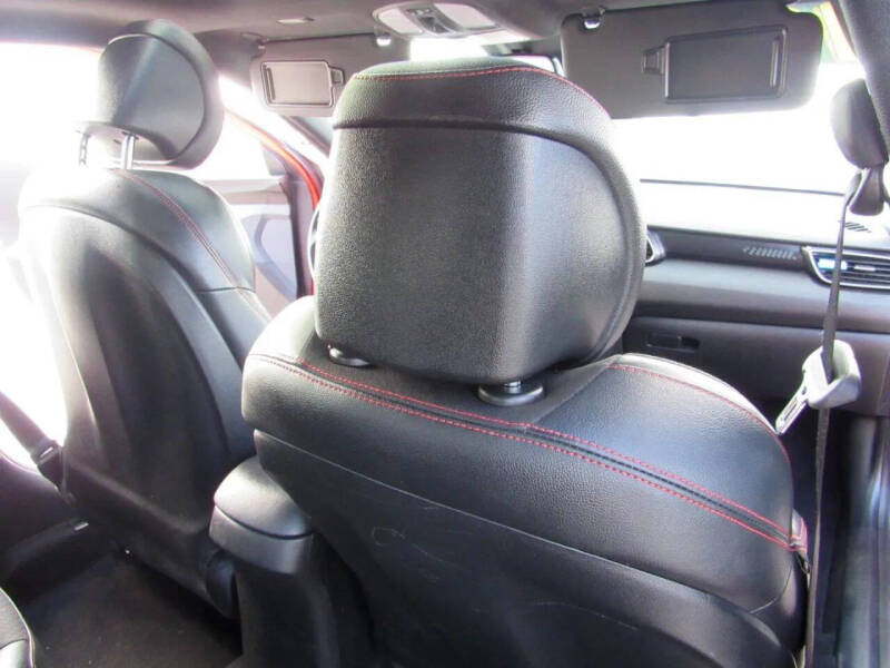 2019 Hyundai Veloster