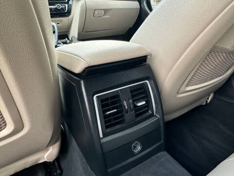 2017 BMW 3 Series 330e iPerformance