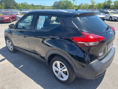 2019 Nissan Kicks