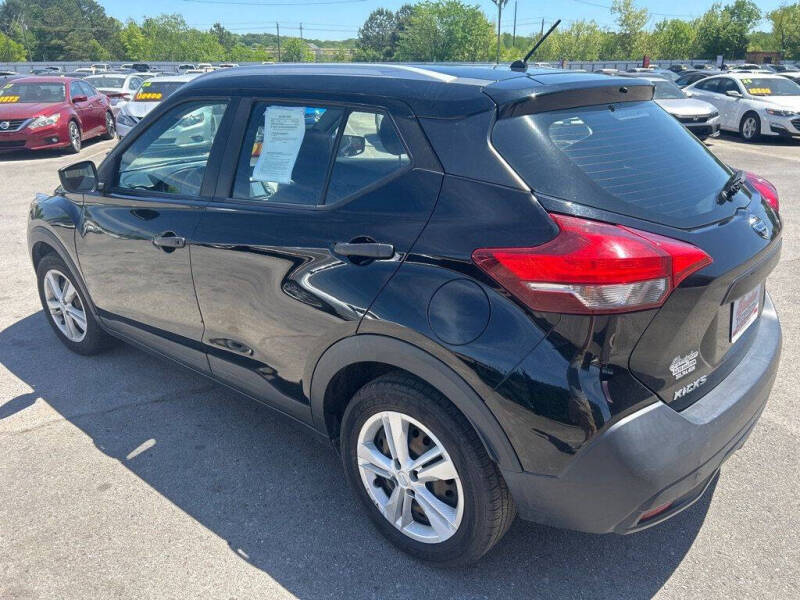 2019 Nissan Kicks