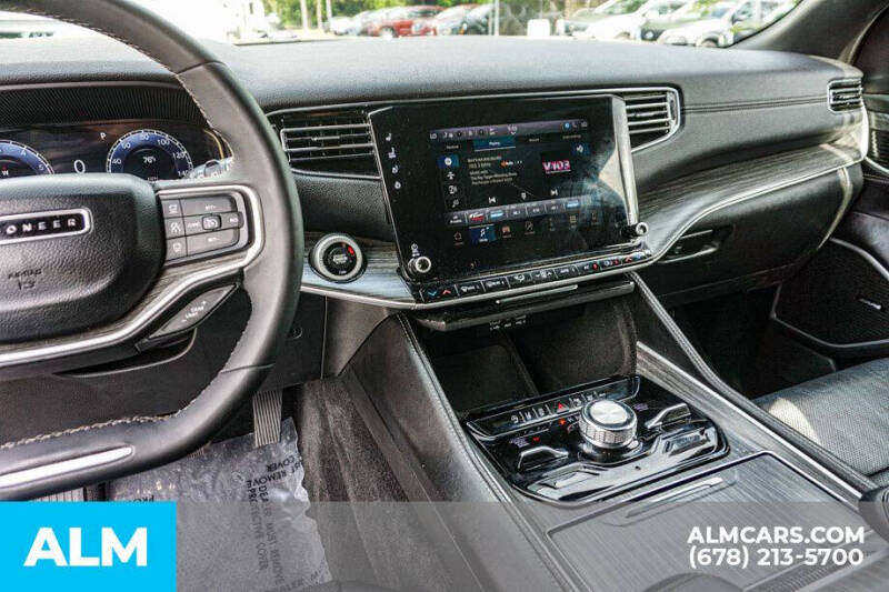 2023 Jeep Wagoneer Series III