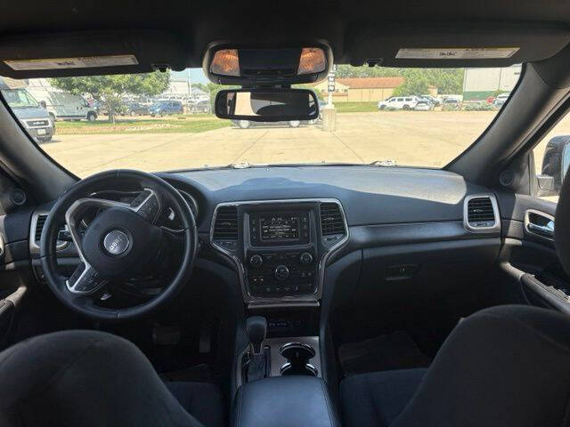 2016 Jeep Grand Cherokee Laredo