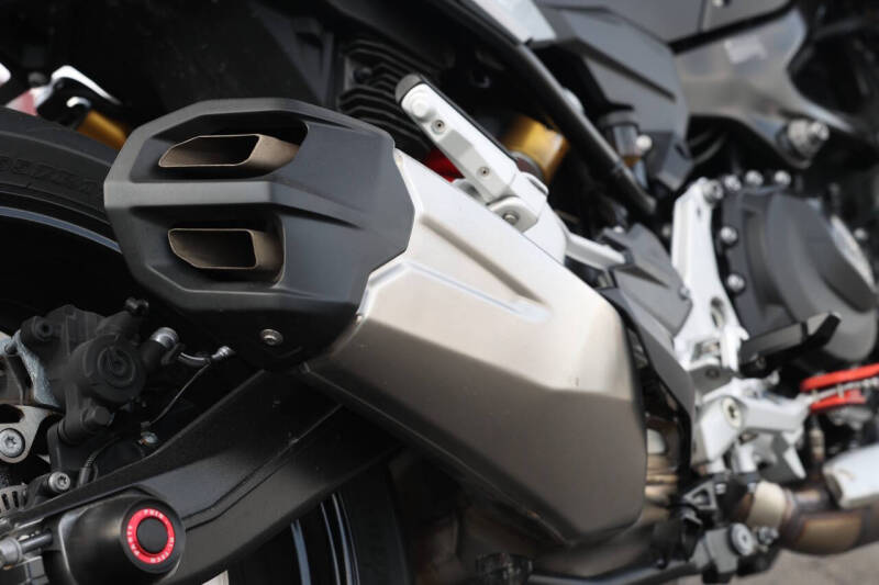 2021 BMW F 900 R