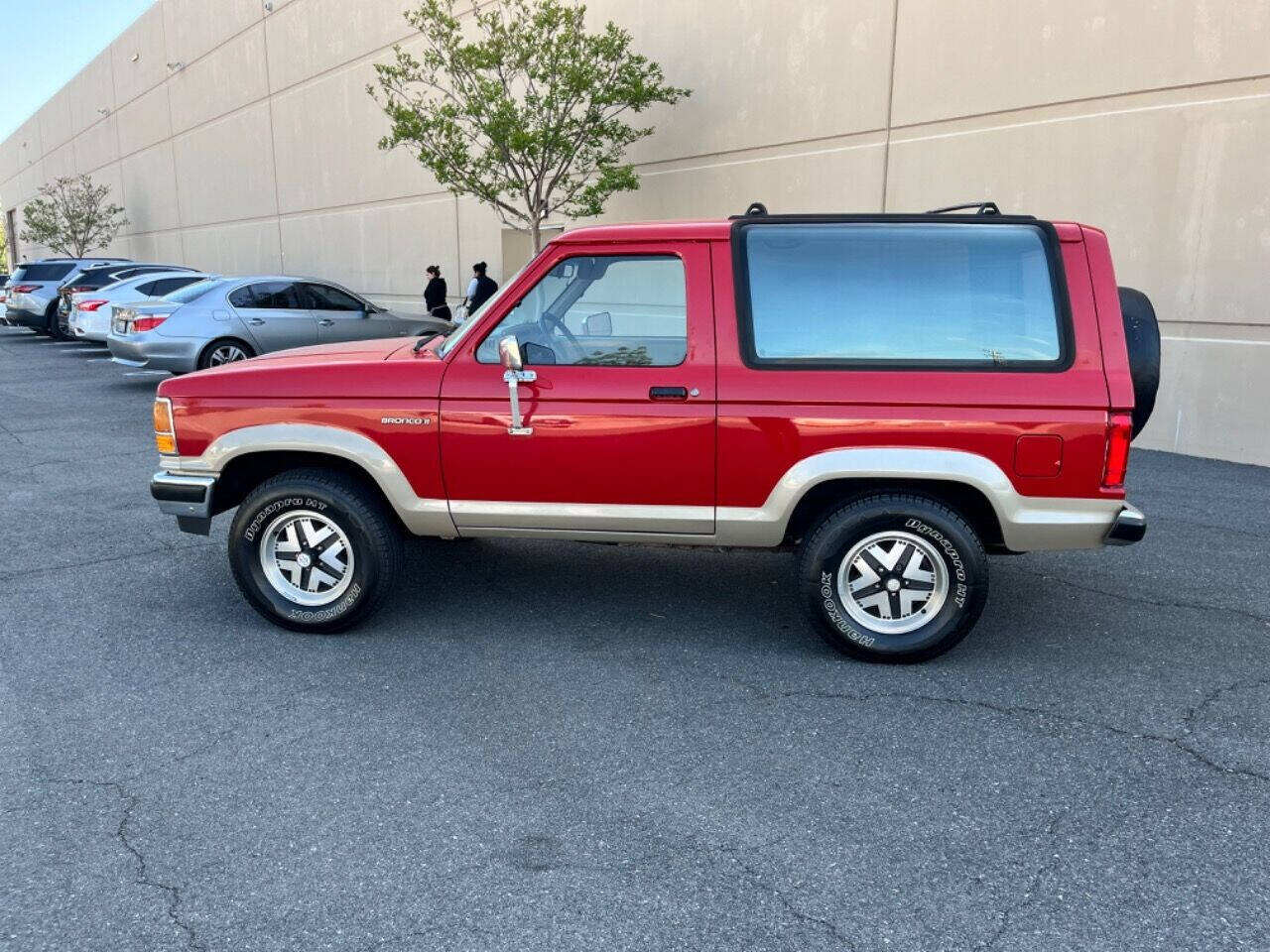 1989 Ford Bronco II for sale at ZRV AUTO INC in Brea, CA