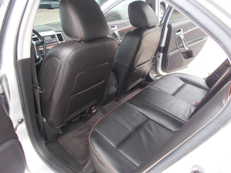 2010 Lincoln MKZ