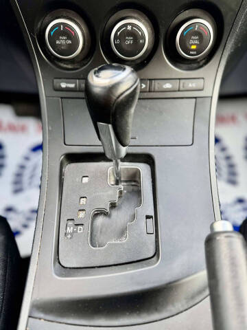 2013 Mazda MAZDA3 i Touring