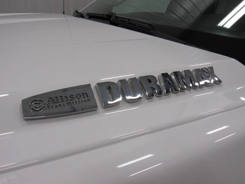 2022 Chevrolet Silverado 5500HD