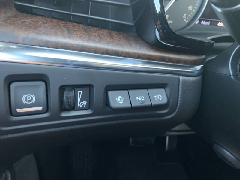 2021 Cadillac XT5 Sport