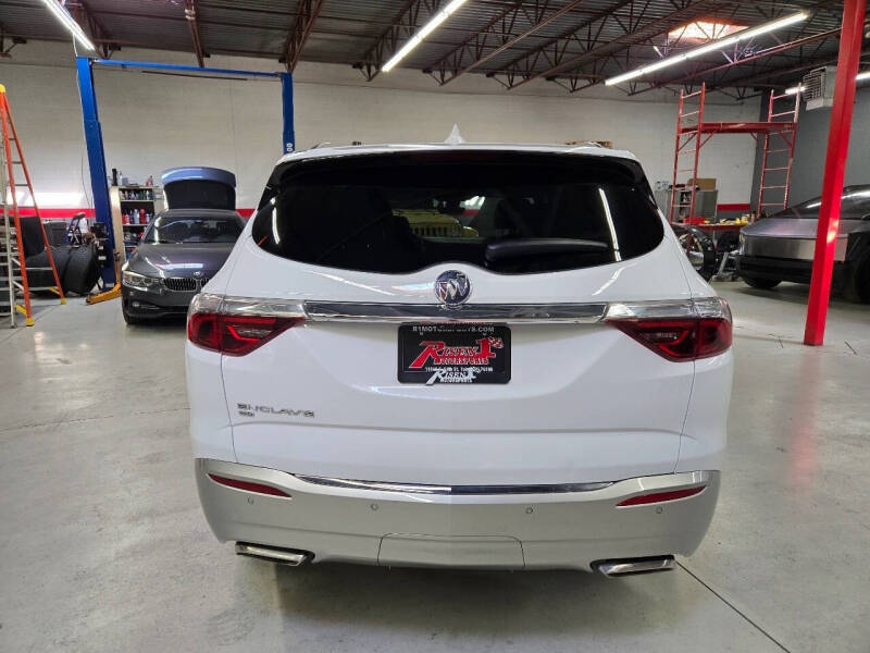 2022 Buick Enclave Premium