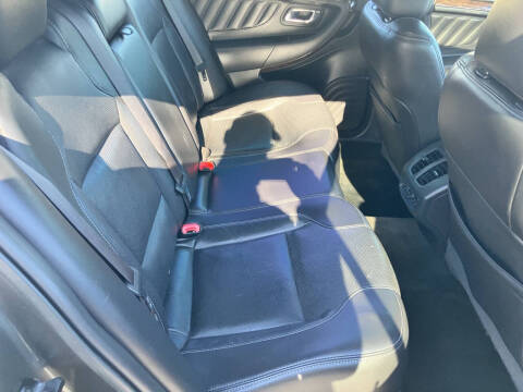 2017 Ford Taurus Limited