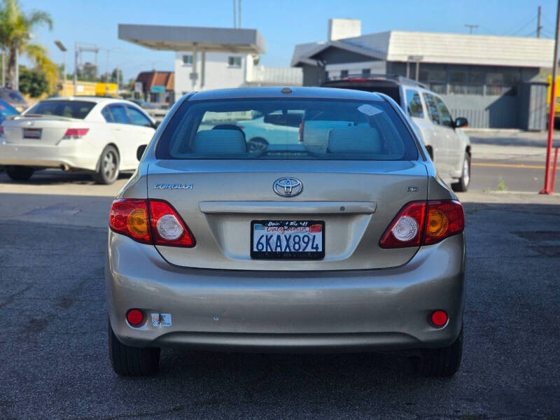 2010 Toyota Corolla LE