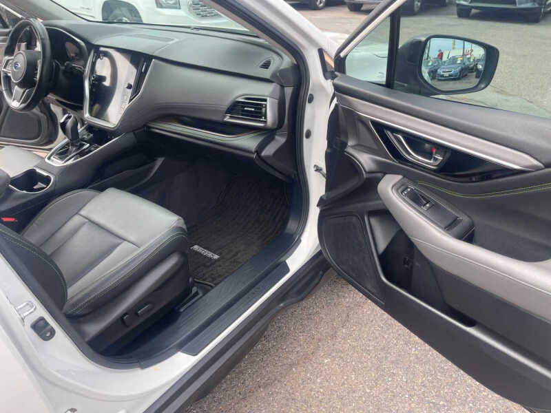 2021 Subaru Outback Onyx Edition XT