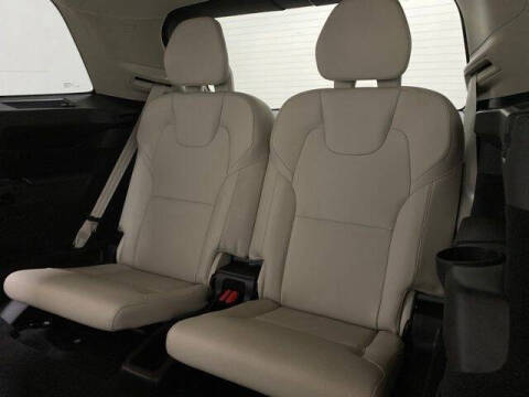2024 Volvo XC90 B6 Core Bright Theme