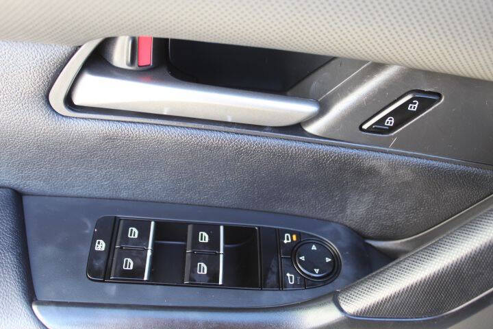 2024 Mazda CX-50 2.5 S Preferred