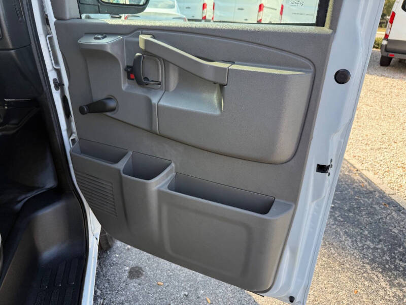 2019 Chevrolet Express 2500