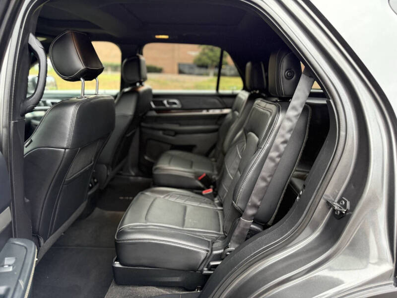 2016 Ford Explorer Platinum