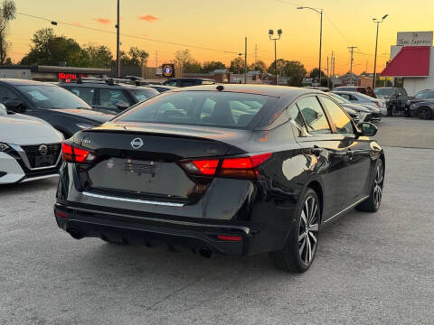 2020 Nissan Altima 2.5 SR