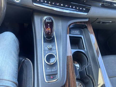 2022 Cadillac Escalade ESV Premium Luxury