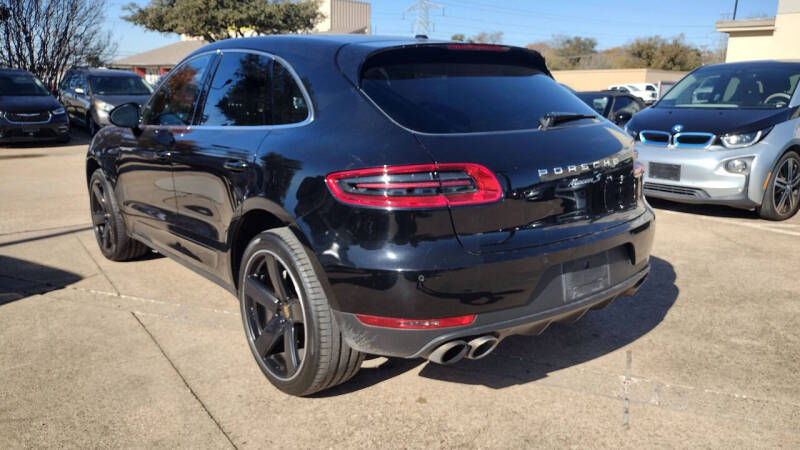 2016 Porsche Macan S