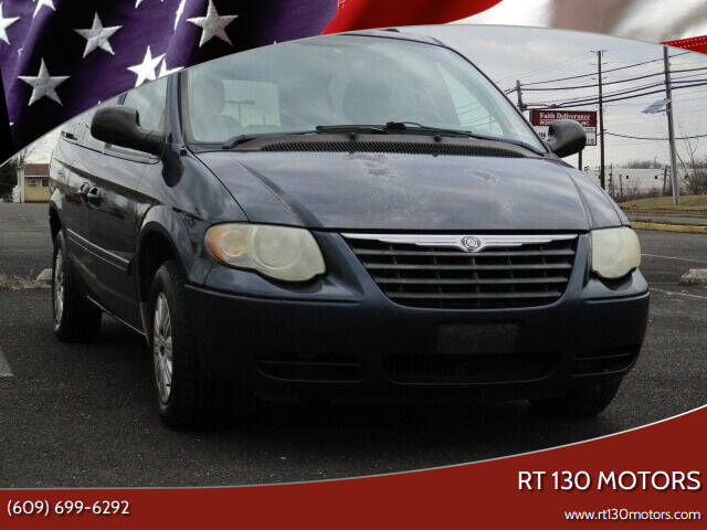2007 Chrysler Town and Country for sale at RT 130 Motors in Burlington NJ