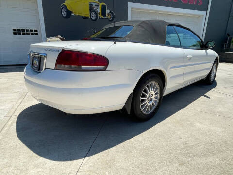 2004 Chrysler Sebring LXi