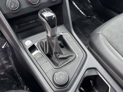 2022 Volkswagen Taos SE 4Motion