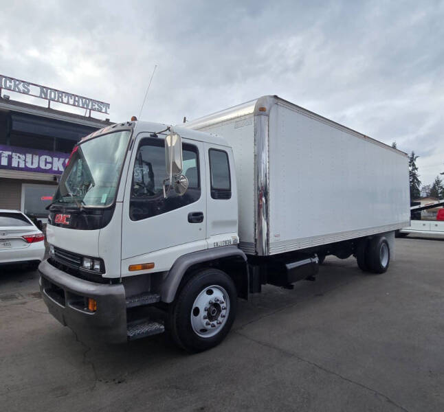 2002 GMC T7500