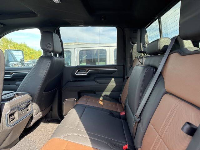 2025 Chevrolet Silverado 3500HD