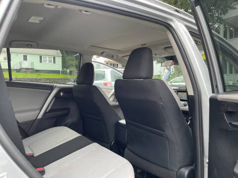 2017 Toyota RAV4 XLE