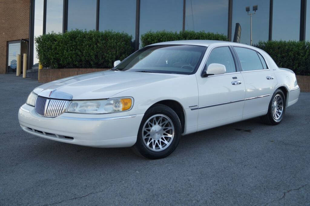 2000 Lincoln Town Car For Sale In Sierra Vista, AZ