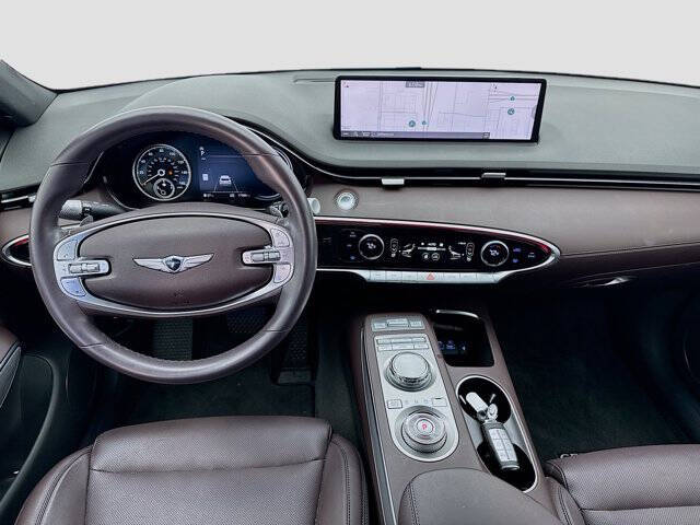 2024 Genesis GV70 2.5T Standard
