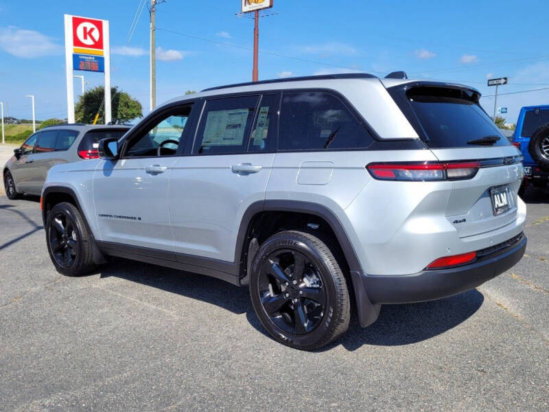 2025 Jeep Grand Cherokee Altitude X