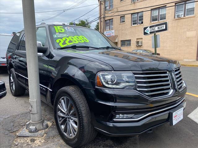 2015 Lincoln Navigator for sale at M & R Auto Sales INC. in North Plainfield NJ