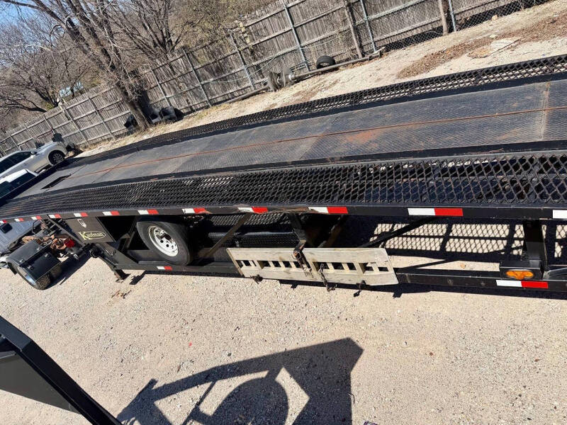 2017 Kaufman 48" TILT CAR TRAILER