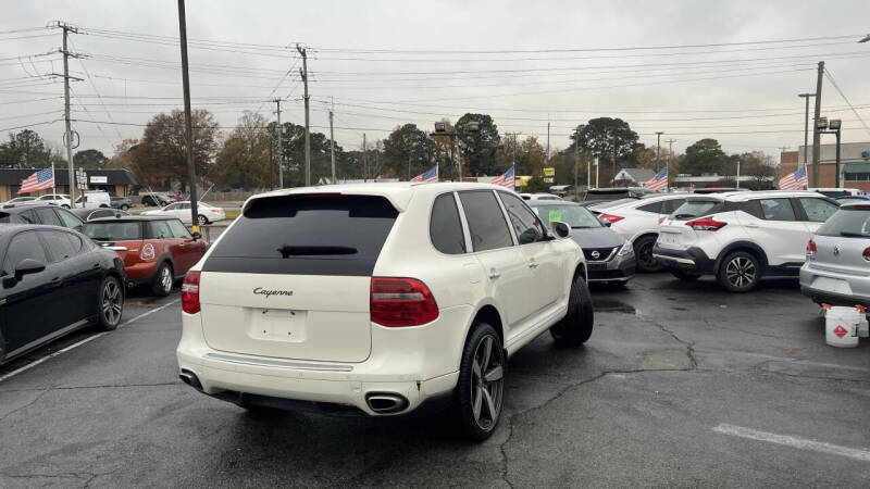 2010 Porsche Cayenne Tiptronic