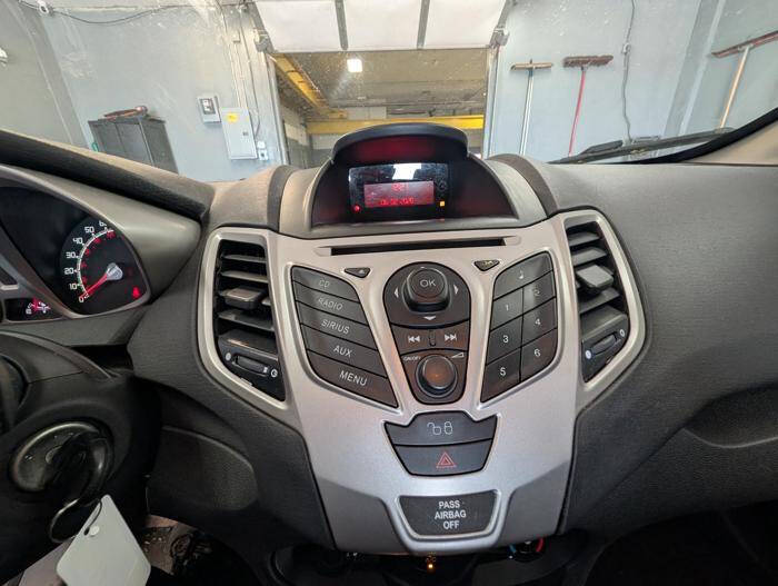 2012 Ford Fiesta SE