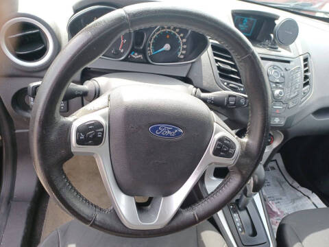 2016 Ford Fiesta SE