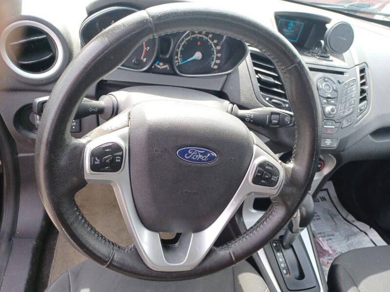 2016 Ford Fiesta SE