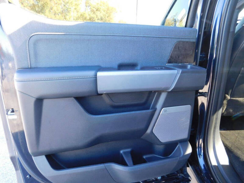 2022 Ford F-150 Lightning Lariat