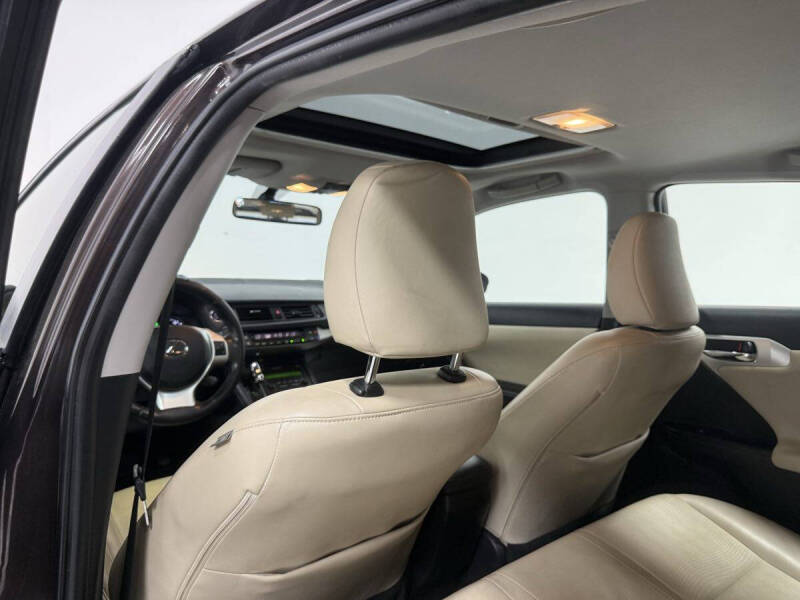 2013 Lexus CT 200h