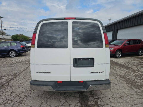 2001 Chevrolet Express 1500