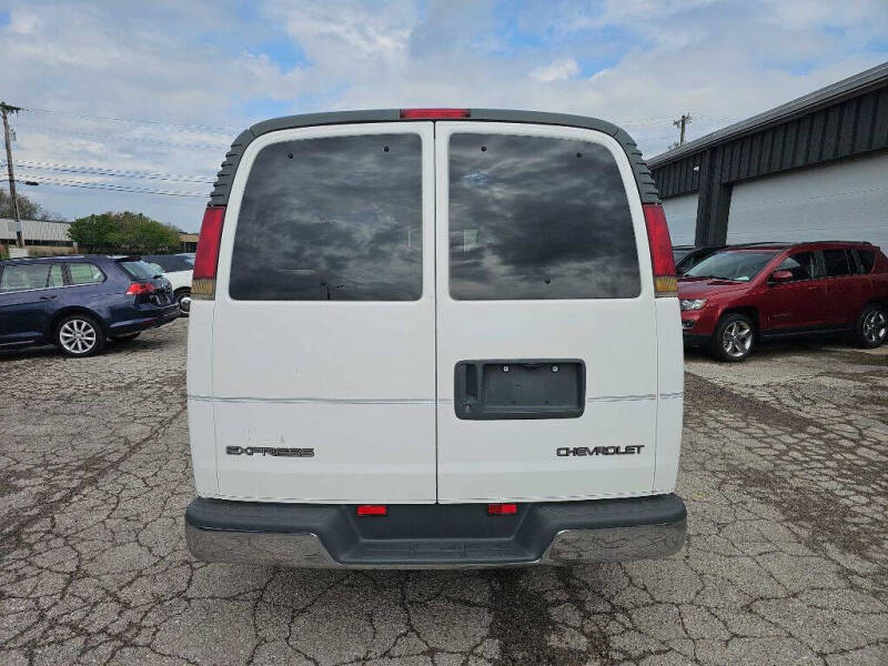 2001 Chevrolet Express 1500