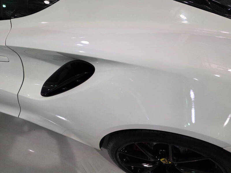 2024 Lotus Emira V6 First Edition