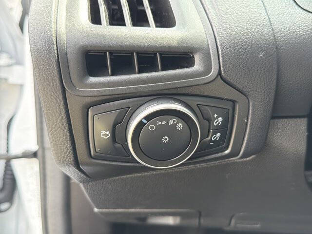 2016 Ford Focus S