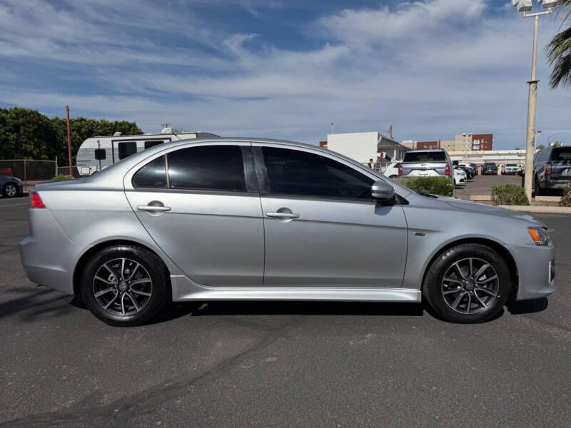 2017 Mitsubishi Lancer ES