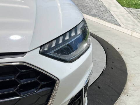 2020 Audi A4 quattro Premium Plus 45 TFSI