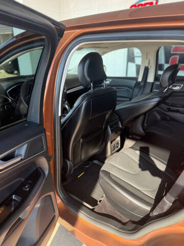 2017 Ford Edge Titanium